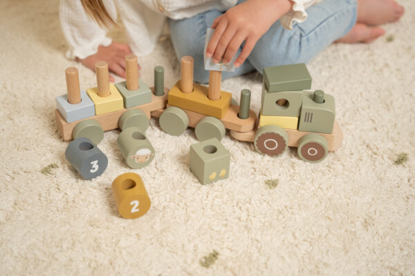 Stacking Train Tractor Little Farm FSC